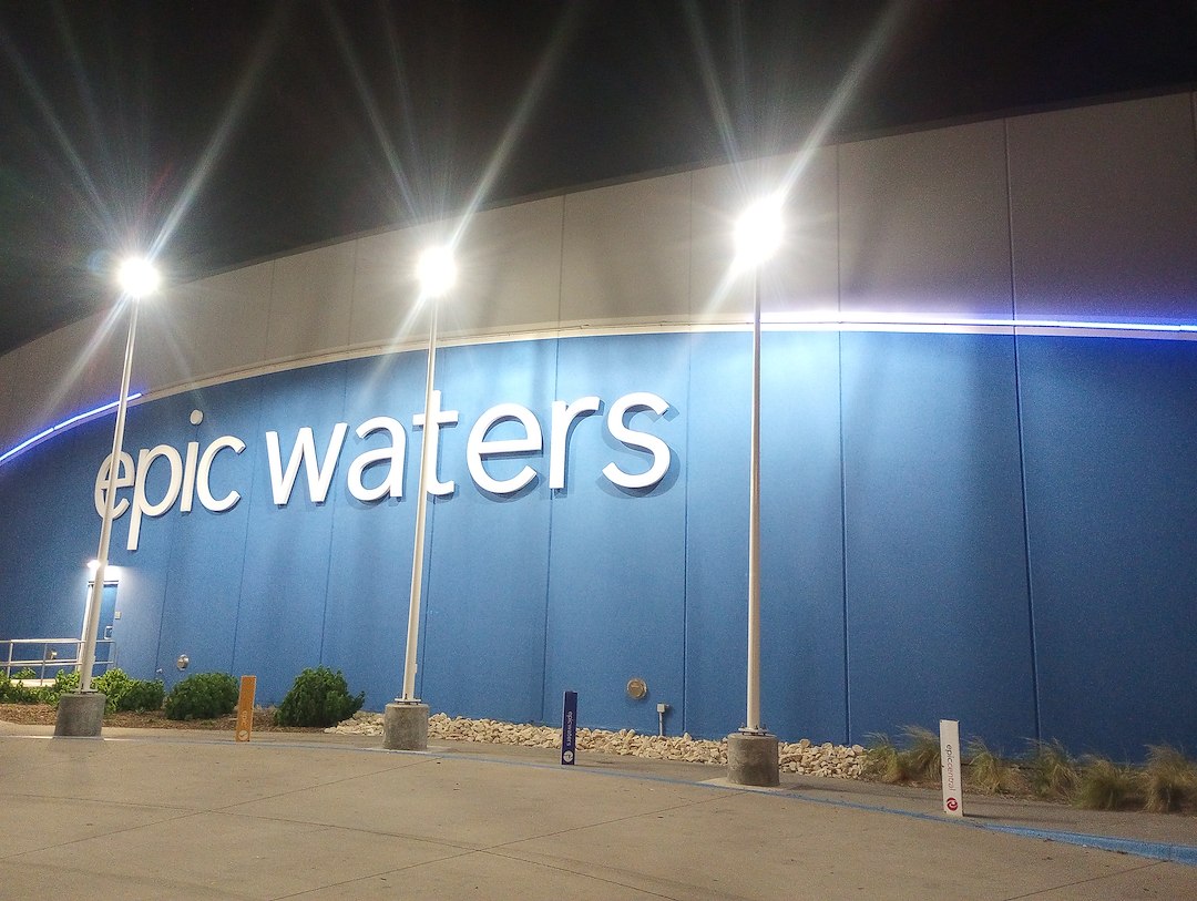 Epic Clean at Epic Waters: A Kitchen Exhaust System Cleaning Transformation!